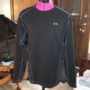 Under Armor Fitted Cold Gear. Size Large